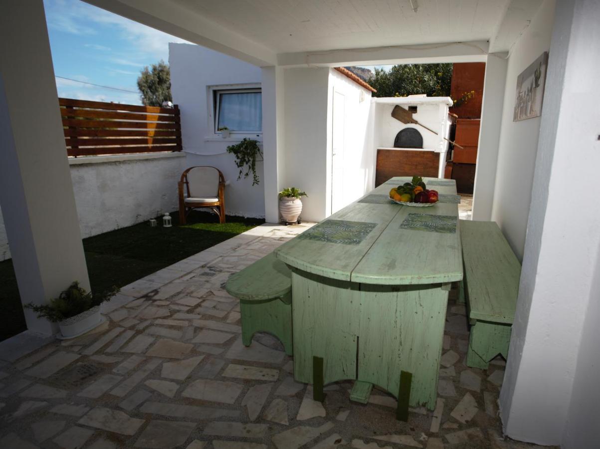 Stavrós Evas House 7 Mins Walk To Beachヴィラ エクステリア 写真